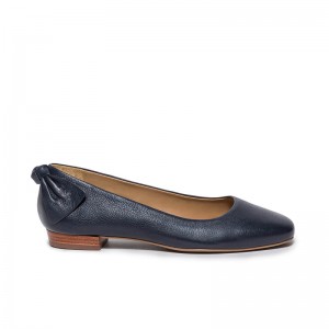 Navy Women Bernardo Eloisa Bow Ballet Flats | EHV9515WF