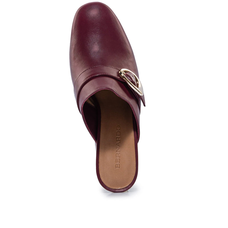 Dark Red Women Bernardo Natasia Mules | IHN6342BL