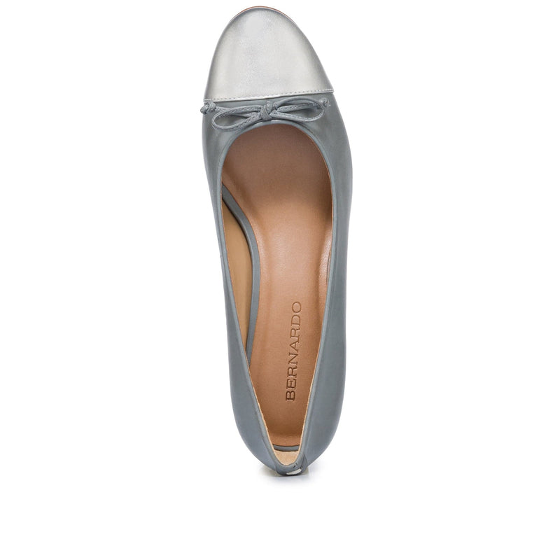 Grey Silver Women Bernardo Marisol Ballerina Pumps | HOC3896OA