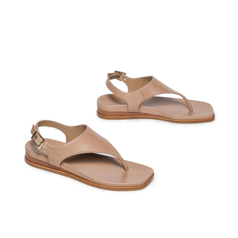 Light Brown Women Bernardo Concord Thong Flat Sandals | VVX6146XJ