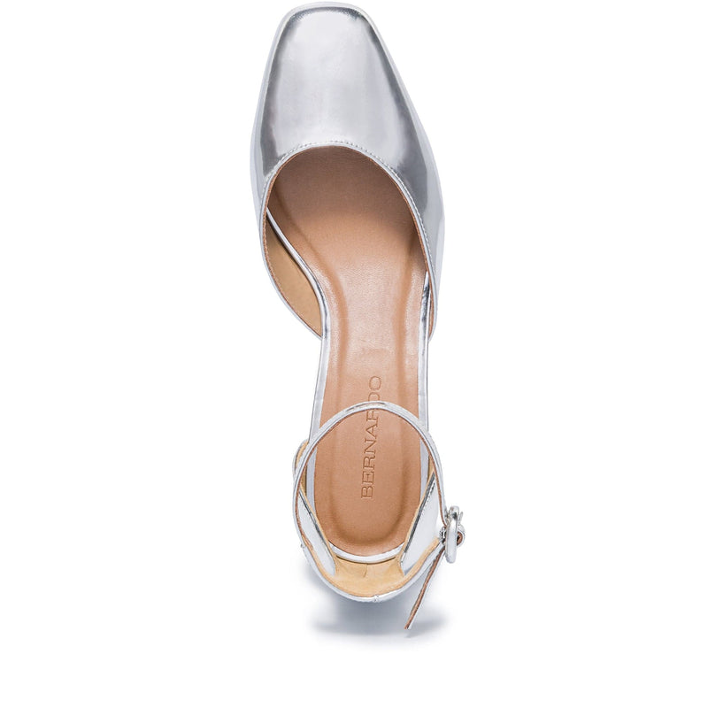 Silver Women Bernardo Remy Mary Jane Pumps | ODE1947TG